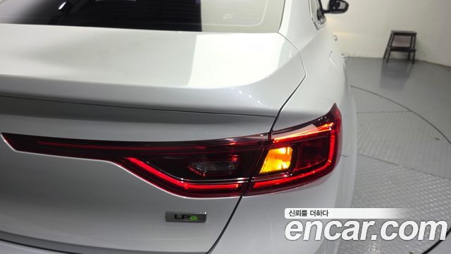 Renault Korea SM6 2.0 LPe SE (Disabled) 2017 — фото 23