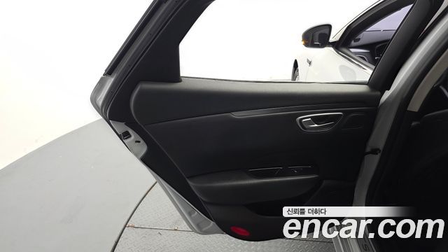 Renault Korea SM6 2.0 LPe SE (Disabled) 2017 — фото 25