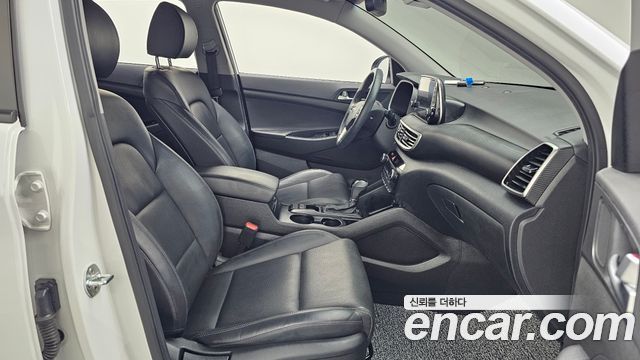 Hyundai Tucson Gasoline 1.6 turbo 2WD Modern 2020 — фото 11
