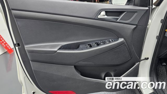 Hyundai Tucson Gasoline 1.6 turbo 2WD Modern 2020 — фото 24
