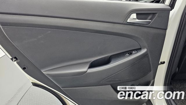 Hyundai Tucson Gasoline 1.6 turbo 2WD Modern 2020 — фото 25
