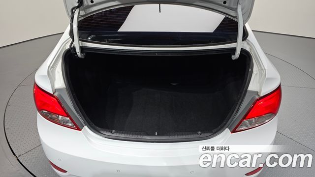 Hyundai Accent (New) 1.4 VVT Modern 2017 — фото 20