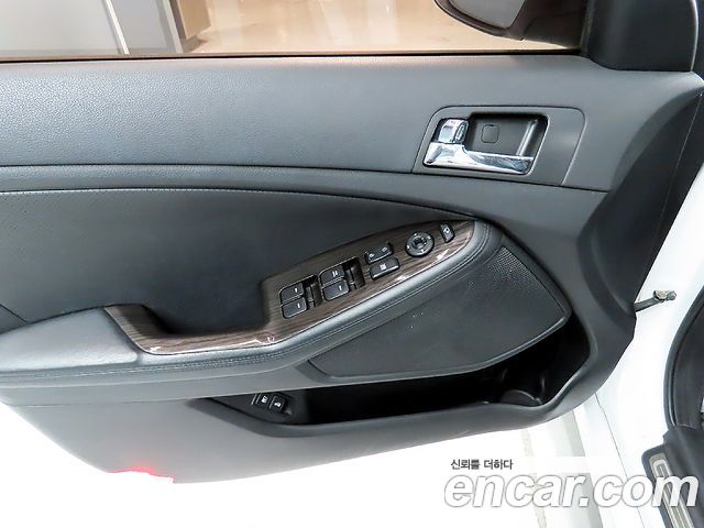 Kia K5 LPI Prestige 2011 — фото 18