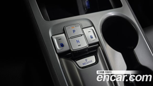 Hyundai Kona Electric Premium 2020 — фото 9