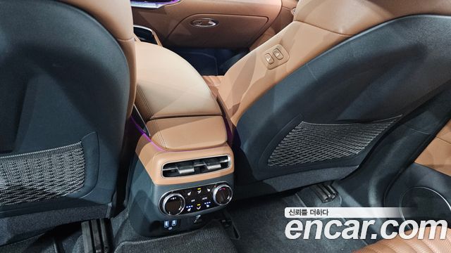 Genesis GV70 2.5T Gasoline 2WD 2021 — фото 30