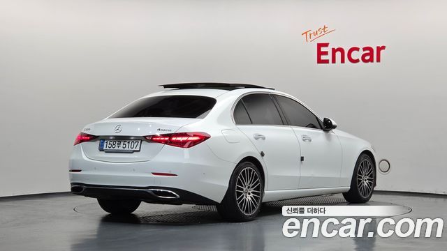 Mercedes-Benz C-Class (W206) C300 4MATIC Avantgarde 2024 — фото 2