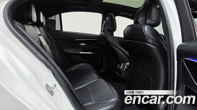 Mercedes-Benz C-Class (W206) C300 4MATIC Avantgarde 2024 — фото 11