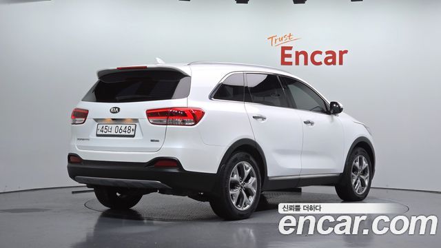 Kia Sorento Diesel 2.0 2WD Noblesse 2016 — фото 2