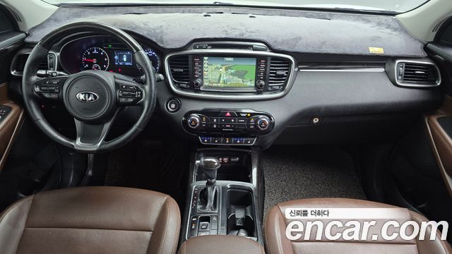 Kia Sorento Diesel 2.0 2WD Noblesse 2016 — фото 7