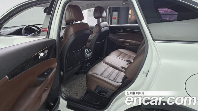 Kia Sorento Diesel 2.0 2WD Noblesse 2016 — фото 11