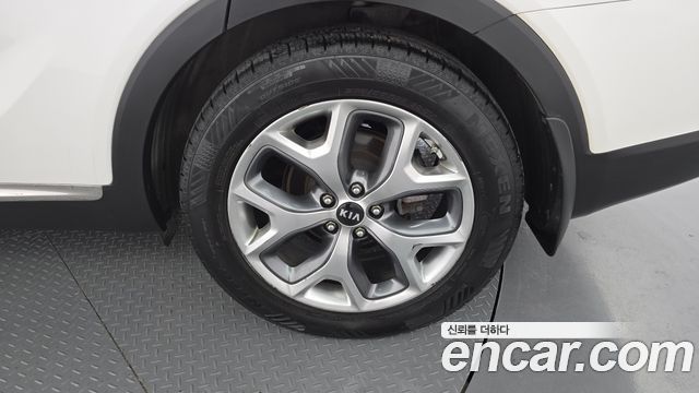 Kia Sorento Diesel 2.0 2WD Noblesse 2016 — фото 21
