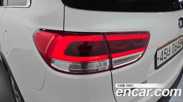Kia Sorento Diesel 2.0 2WD Noblesse 2016 — фото 23