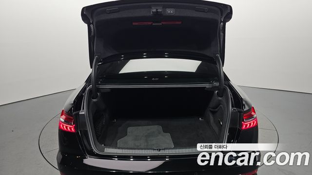 Audi A6 (C8) 45 TFSI Quattro Premium 2021 — фото 19