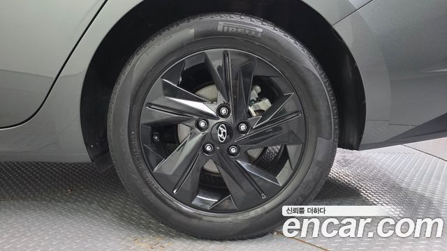 Hyundai Avante (CN7) 1.6 Inspiration 2023 — фото 5