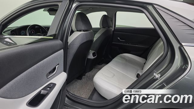Hyundai Avante (CN7) 1.6 Inspiration 2023 — фото 16