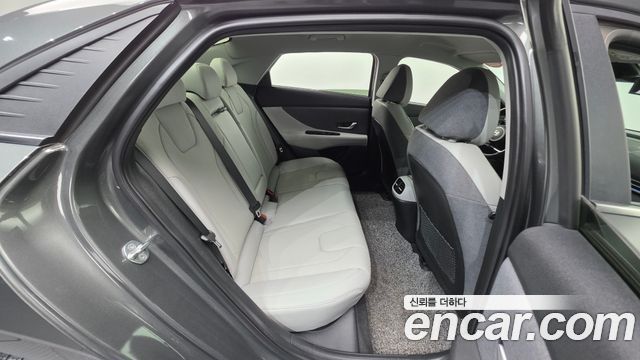 Hyundai Avante (CN7) 1.6 Inspiration 2023 — фото 18
