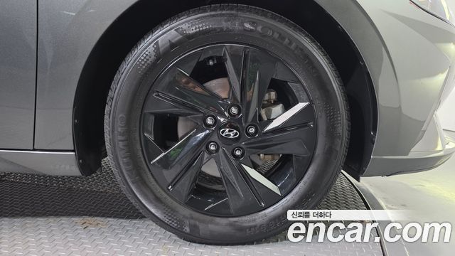Hyundai Avante (CN7) 1.6 Inspiration 2023 — фото 21