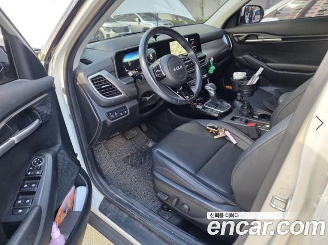 Kia Seltos Gasoline 2.0 2WD Prestige 2023 — фото 5