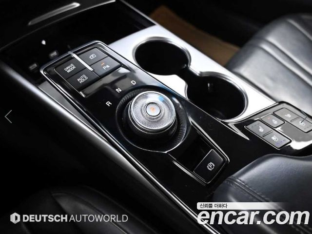 Kia K8 2.5 Gasoline 2WD Noblesse 2022 — фото 9