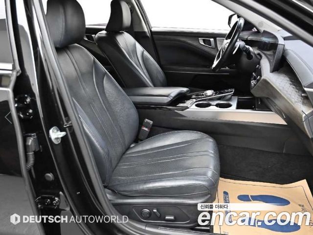 Kia K8 2.5 Gasoline 2WD Noblesse 2022 — фото 10