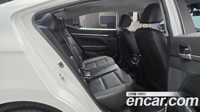 Hyundai Avante (AD) 1.6 Smart 2020 — фото 12