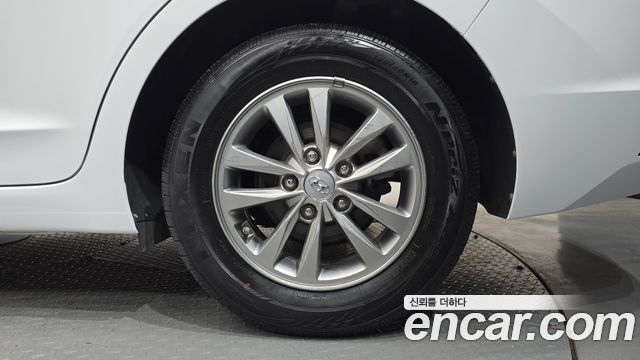 Hyundai Avante (AD) 1.6 Smart 2020 — фото 21