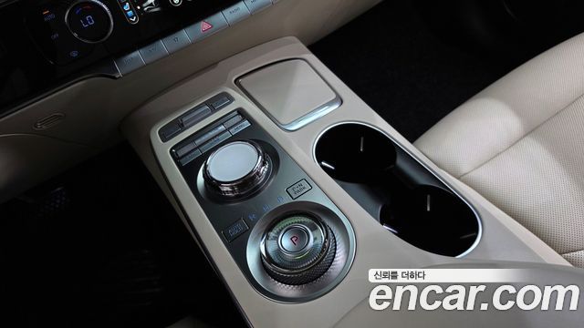 Genesis GV70 2.5T Gasoline 2WD 2021 — фото 9