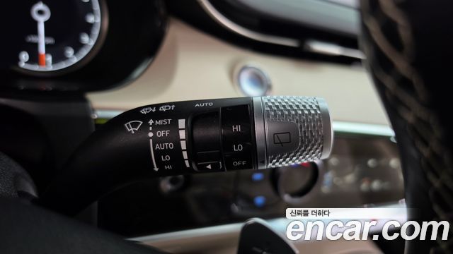 Genesis GV70 2.5T Gasoline 2WD 2021 — фото 27