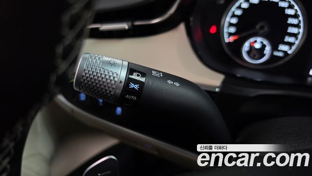 Genesis GV70 2.5T Gasoline 2WD 2021 — фото 29