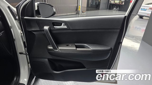 Kia Sportage The Bold Diesel 2.0 2WD Prestige 2020 — фото 25
