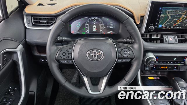Toyota RAV4 (V) 2.5 4WD PHEV XSE 2025 — фото 13