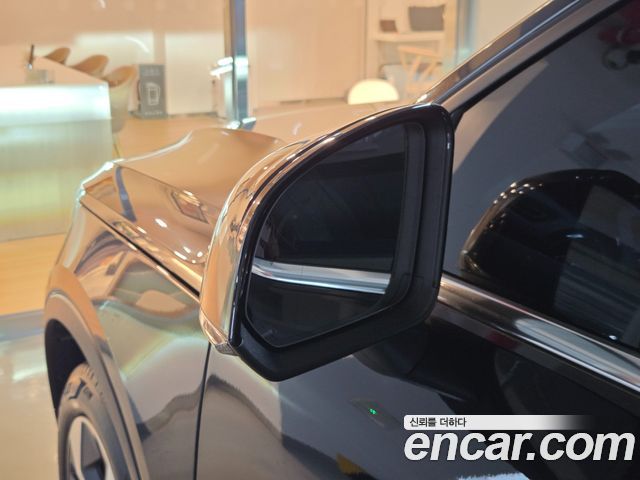 Volvo XC40 B4 Ultra Bright 2025 — фото 21