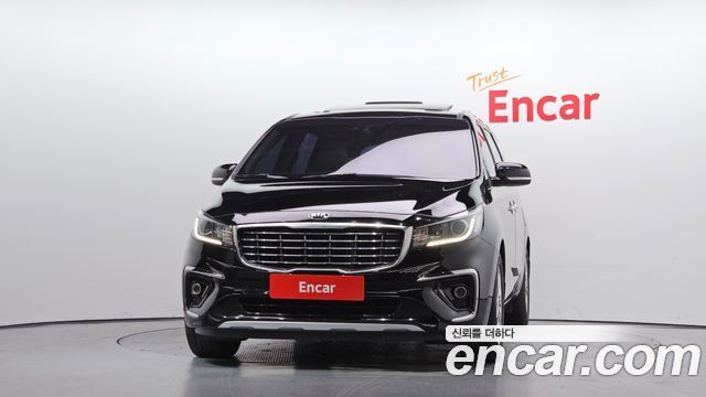 Kia Carnival 9-Seater Prstige 2019 — фото 3