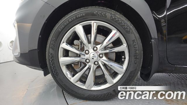 Kia Carnival 9-Seater Prstige 2019 — фото 5
