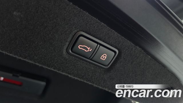 Genesis G90 3.8 AWD Luxury 2021 — фото 16