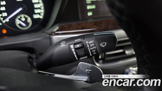 Genesis G90 3.8 AWD Luxury 2021 — фото 18