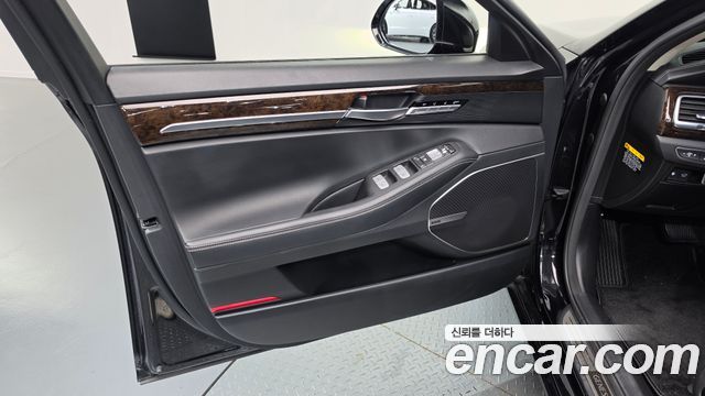 Genesis G90 3.8 AWD Luxury 2021 — фото 24