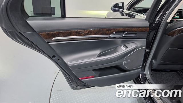 Genesis G90 3.8 AWD Luxury 2021 — фото 25