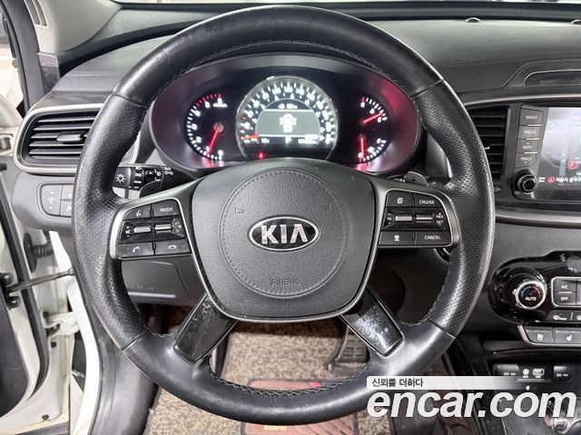 Kia Sorento Diesel 2.2 2WD Noblesse Special 2018 — фото 18