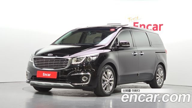 Kia Carnival 9-seater Prestige