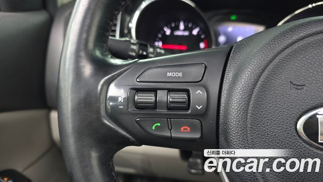 Kia Carnival 9-seater Prestige 2018 — фото 18