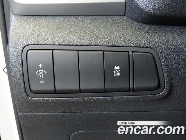 Hyundai Tucson Diesel 2.0 2WD Modern 2016 — фото 17