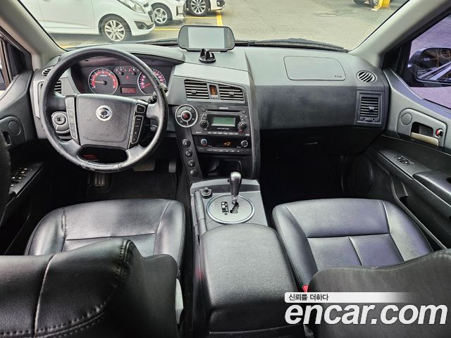 KG Mobility (SsangYong) Korando Sport Adventure 60th Edition 4WD 2015 — фото 7