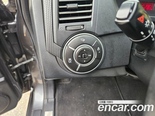 KG Mobility (SsangYong) Korando Sport Adventure 60th Edition 4WD 2015 — фото 17