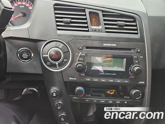 KG Mobility (SsangYong) Korando Sport Adventure 60th Edition 4WD 2015 — фото 20