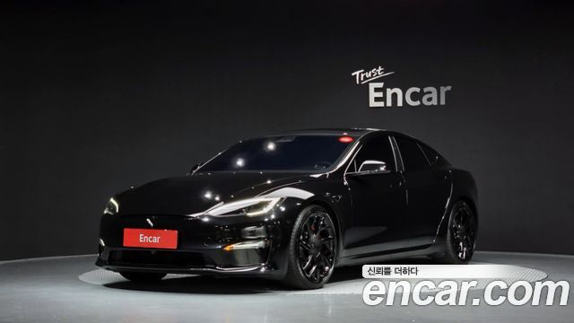 Tesla Model S AWD