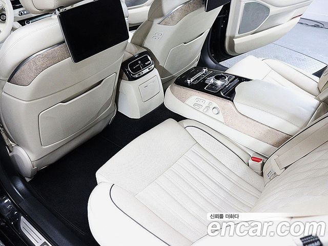 Genesis G90 3.8 AWD Prestige 2019 — фото 15