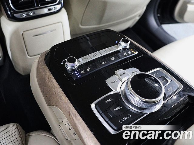 Genesis G90 3.8 AWD Prestige 2019 — фото 19
