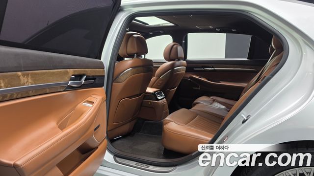 Genesis G90 3.8 Luxury 2019 — фото 17