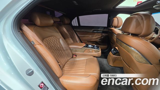 Genesis G90 3.8 Luxury 2019 — фото 19